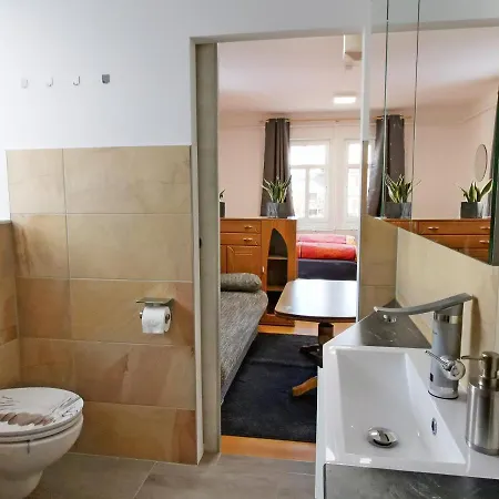 Musashi 1 Apartment *